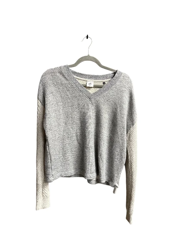 Top Long Sleeve By Cabi In Grey, Size: M